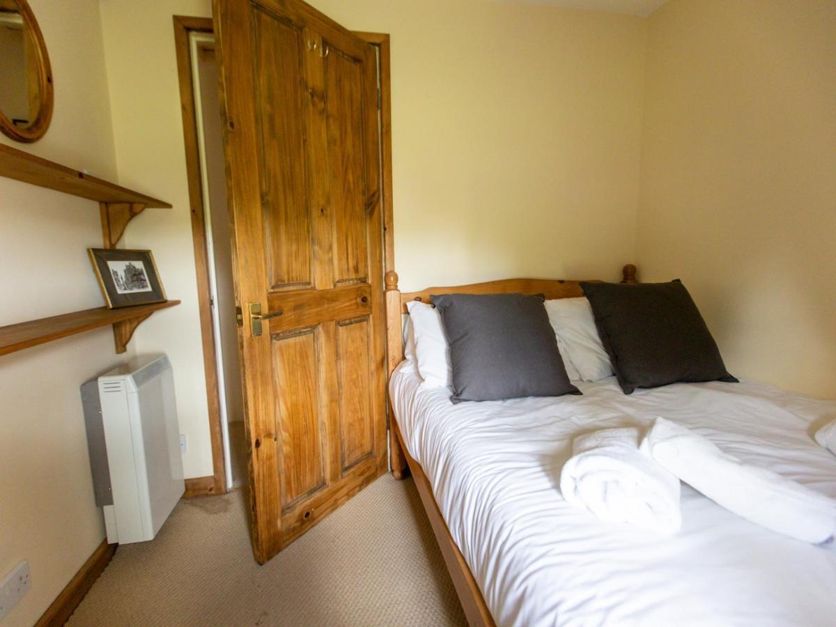 Pass The Keys Cosy Cottage With Views Over The Shropshire Hills Ludlow Exterior photo